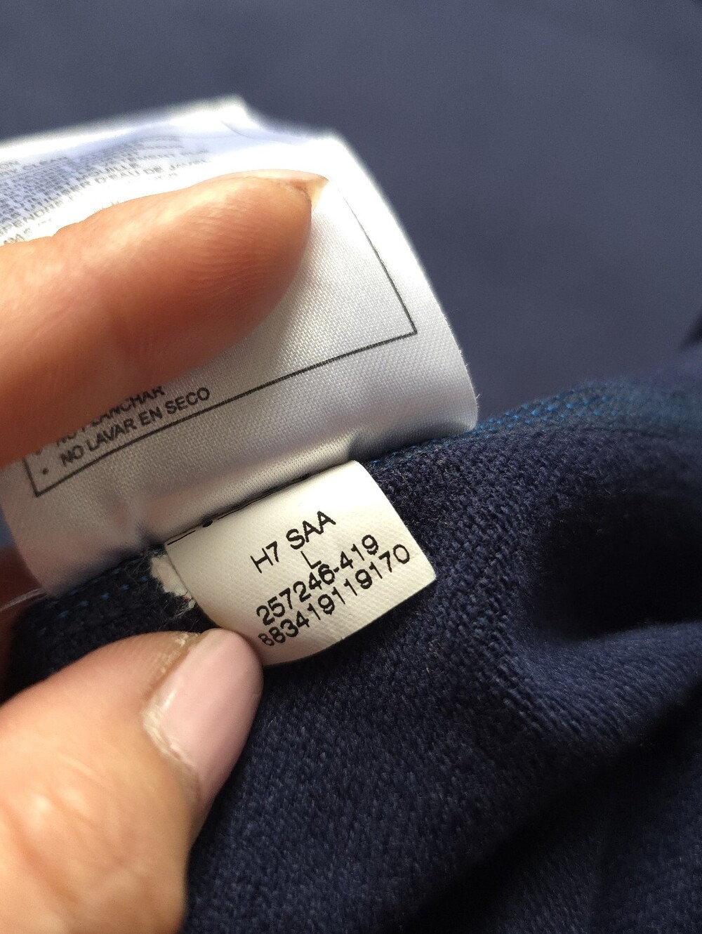 NIKE FIT THERMA TOP - Picture 6 of 6